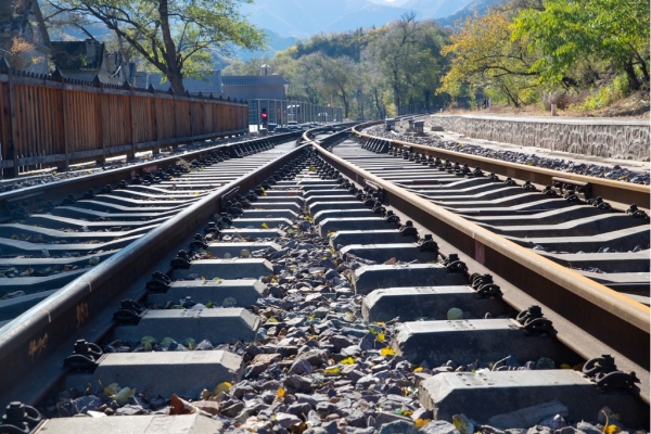 改性尼龍PA6和PA66在高速鐵路、機車工業(yè)中的應用